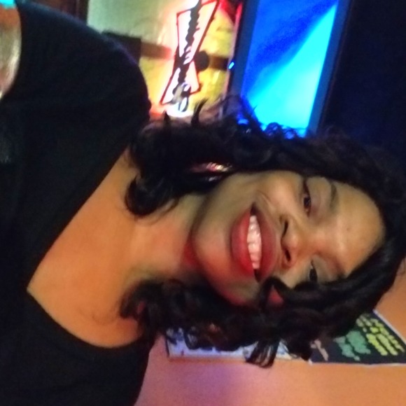 Meet your Posher, Kee - Picture 1 of 1